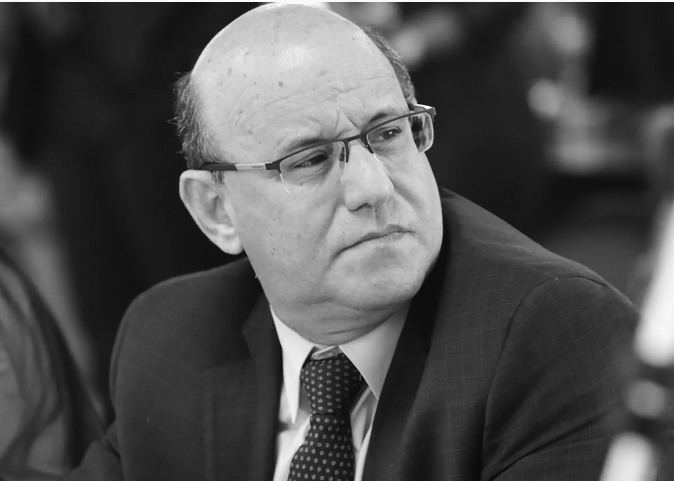"LE TOCÓ EL TURNO"