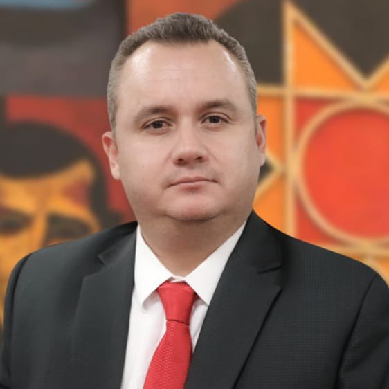 EL SOCIALCRISTIANO CARLOS VERA PRESIDENTE, Y LUCIA POSSO INDEPENDIENTE PRESIDEN COMISIÓN DE CONSULTA POPULAR.-