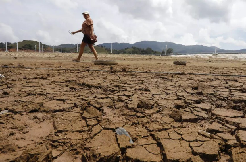 COLOMBIA SUSPENDE VENTA DE ENERGÍA A ECUADOR, POR LOS PROBLEMAS DE ESTIAJE, QUE PODRÍA PROVOCAR APAGONES.-