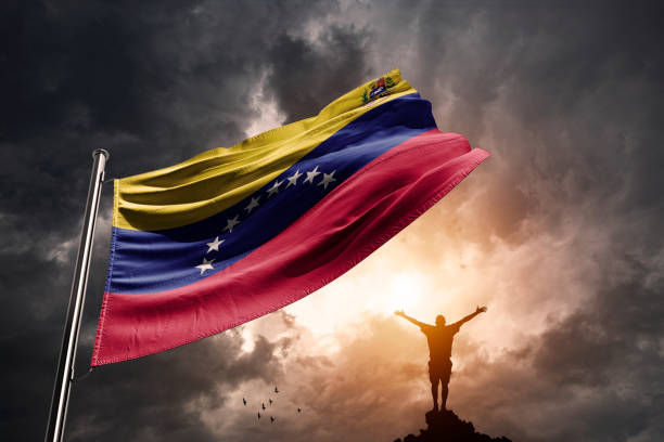 "FALTAN DOS DÍAS; VENEZUELA RECUPERA LA LIBERTAD , O SIGUE LA DICTADURA".
