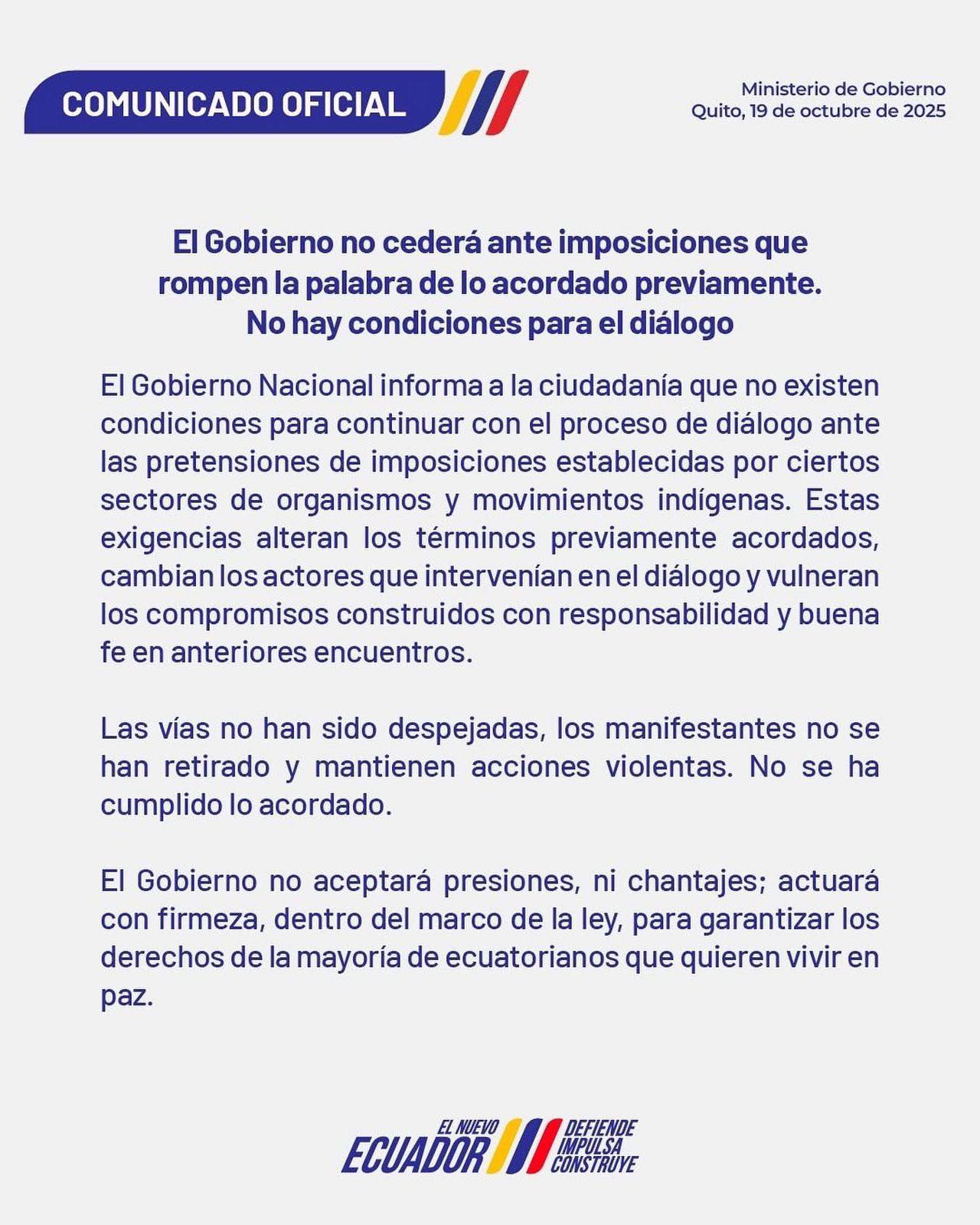 “EL GOBIERNO AL PAÍS”