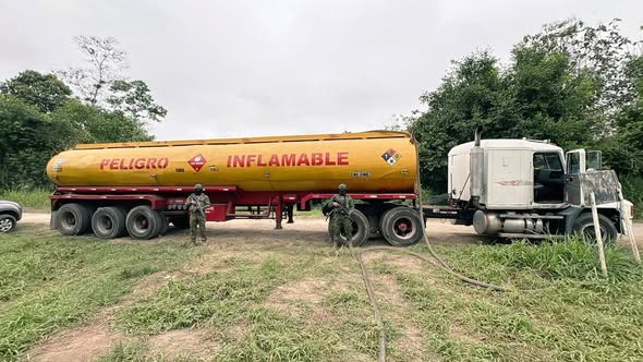 IMPARABLE ROBO DE COMBUSTIBLES, SINO NO HAY SANCIONES MÁS DRÁSTICAS, SEGUIRÁN ROBANDO.