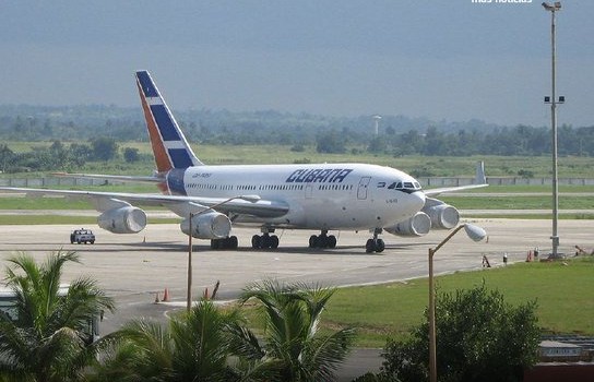 CUBA SUSPENDE VUELOS AÉREOS POR FALTA DE COMBUSTIBLE.-